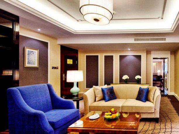 Yun-Zen Jinling World Trade Plaza Hotel Š'-t'ia-čuang Pokoj fotografie