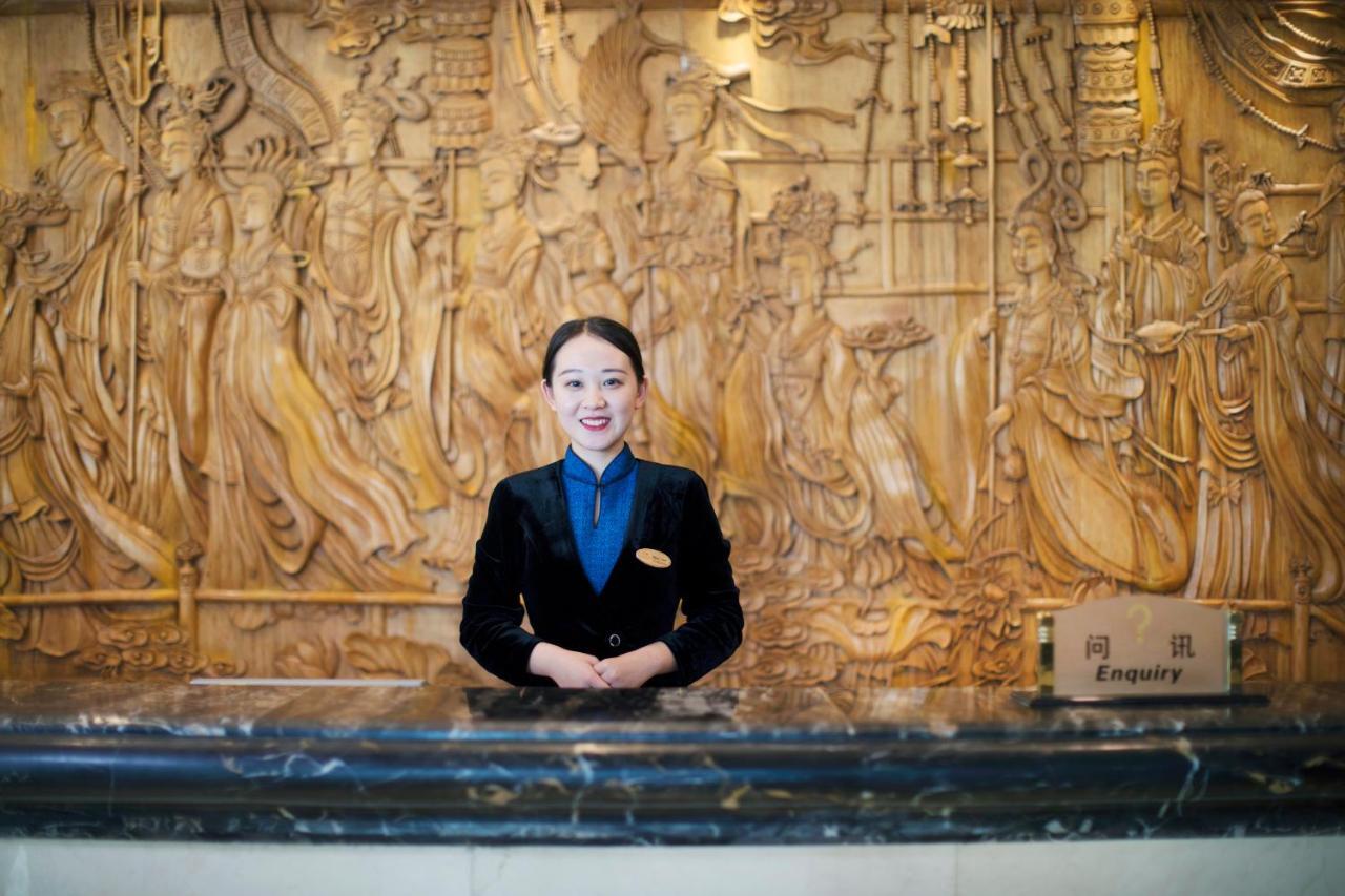 Yun-Zen Jinling World Trade Plaza Hotel Š'-t'ia-čuang Exteriér fotografie