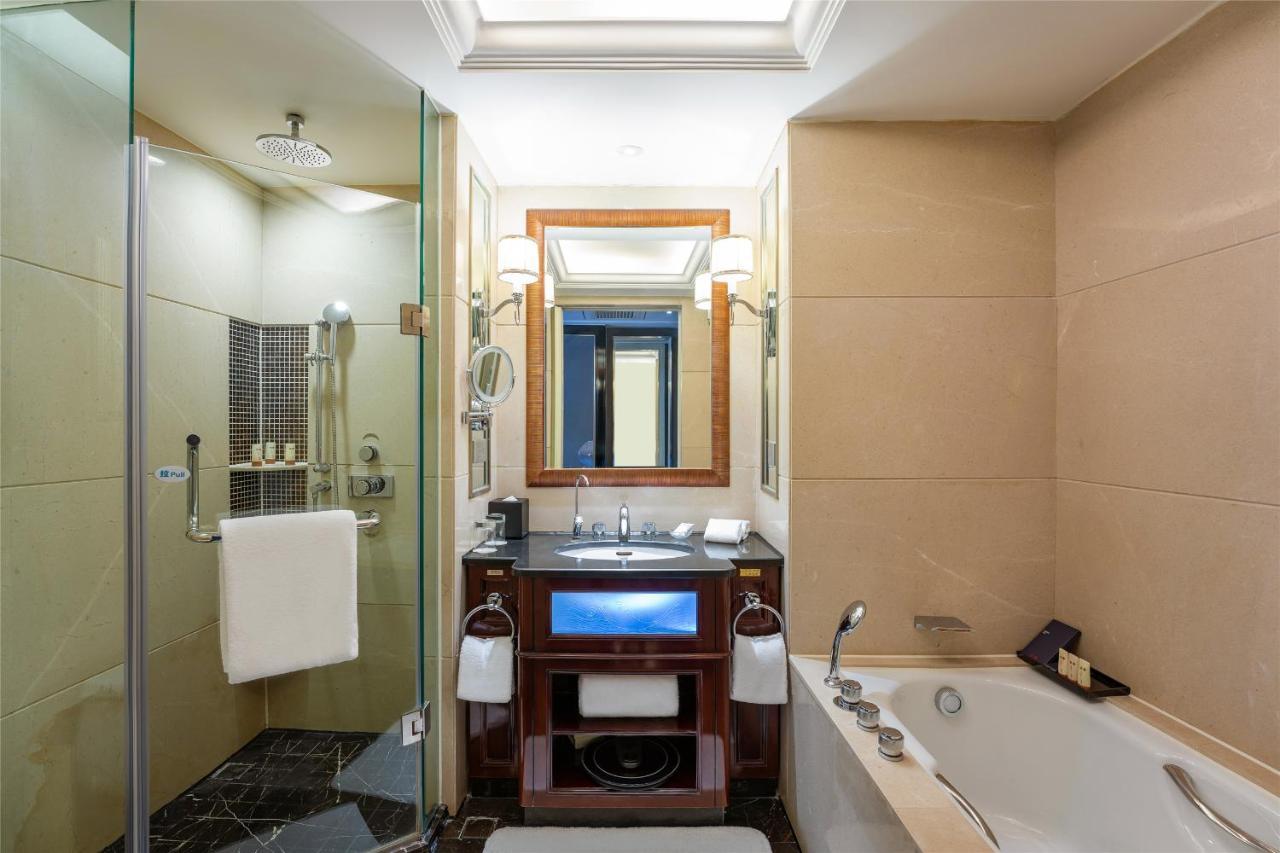 Yun-Zen Jinling World Trade Plaza Hotel Š'-t'ia-čuang Exteriér fotografie